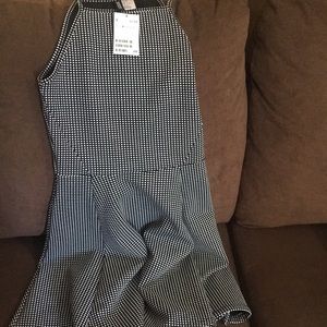 Size 4 H&M black and white pleated bottom dress